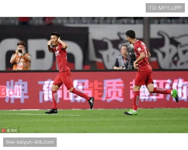 布鲁诺中场直塞更具威胁：撕开防线的关键进化